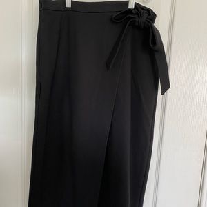 Babaton Pencil Skirt size 10